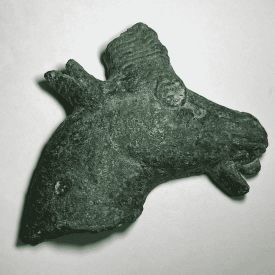 تمثال حيواني
